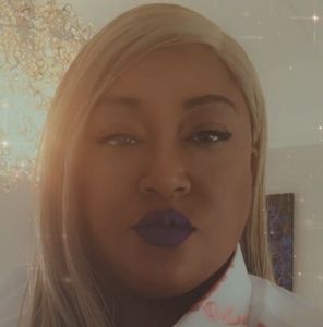 Meet your Posher, Candy